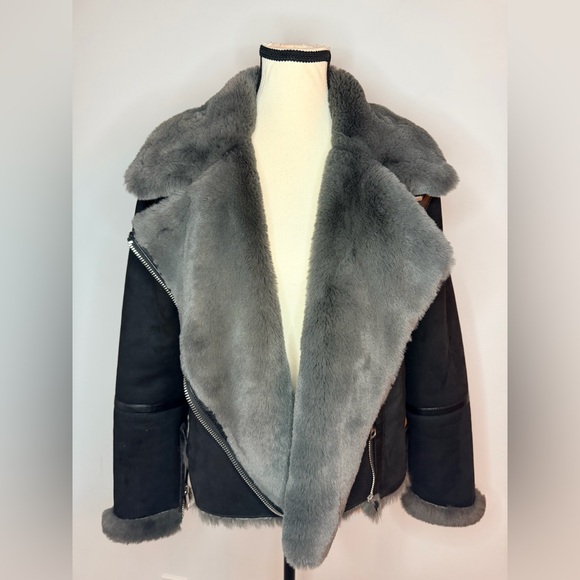 🖤 ZARA Black Jacket with Grey Shearling – Size S - Picture 2 of 16